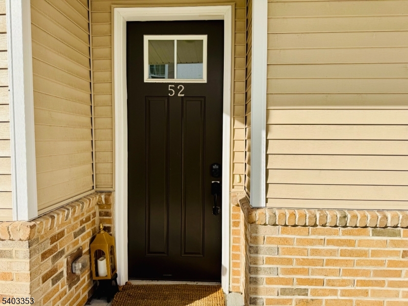 52 Depot Way Dunellen, NJ 08812 - Photo 3 of 50