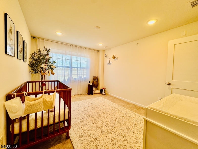 52 Depot Way Dunellen, NJ 08812 - Photo 36 of 50