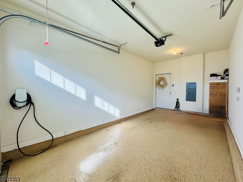 52 Depot Way Dunellen, NJ 08812 - Photo 5 of 50