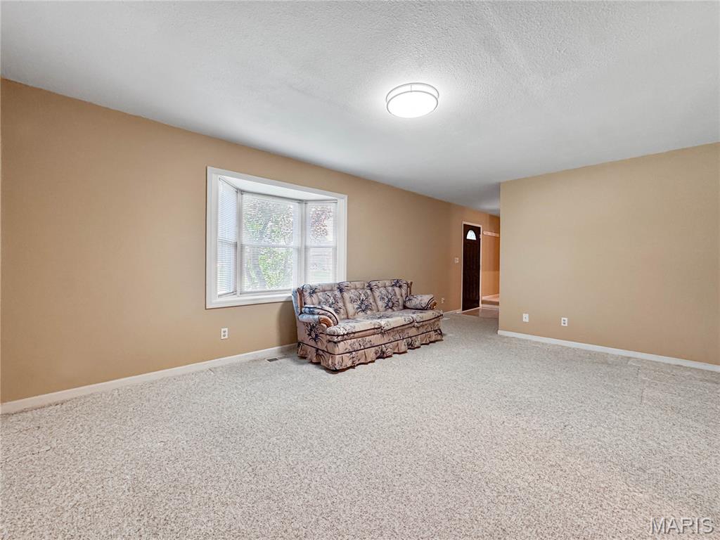 1902 Applegate Lane Edwardsville, IL 62025 - Photo 9 of 47