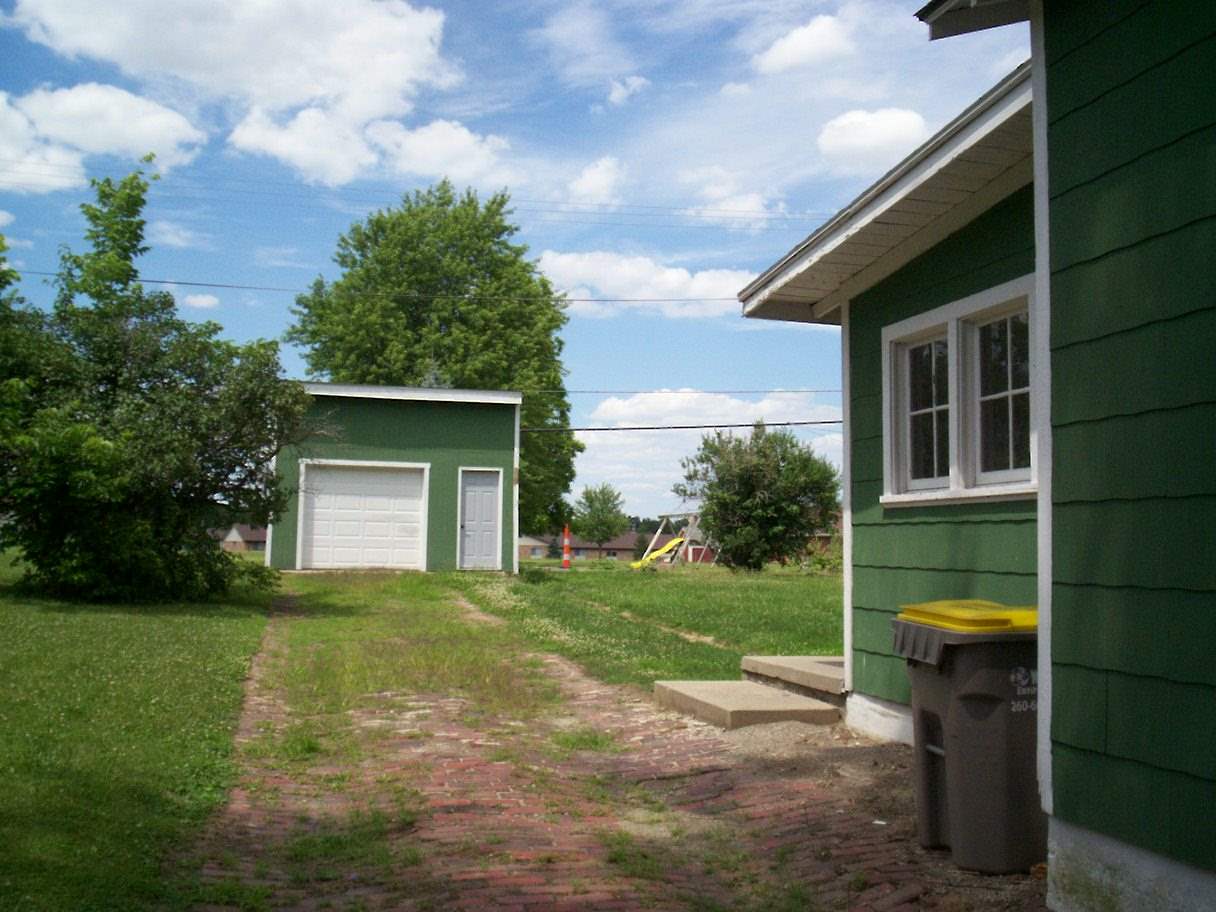 309 West Main Street Butler, IN 46721 - Photo 20 of 24