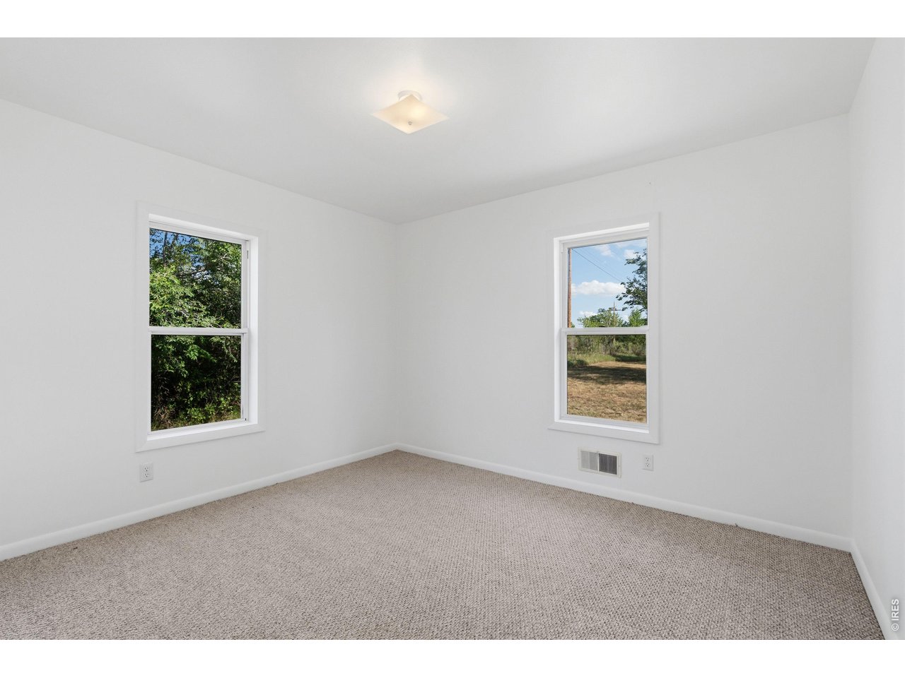 54 Rist View Road Bellvue, CO 80512 - Photo 36 of 50 Guest House Bedroom I