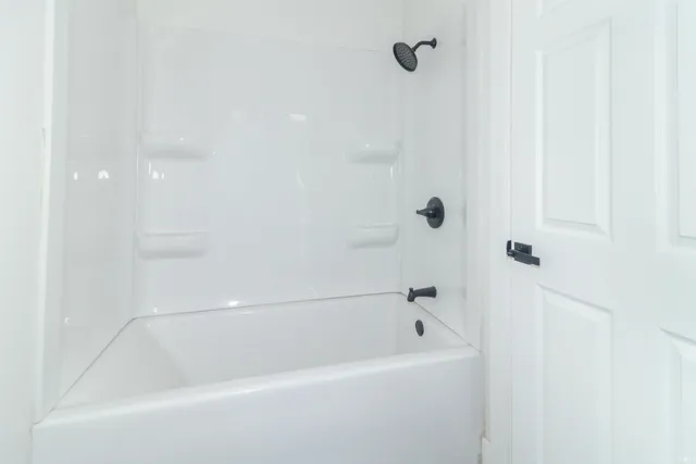 $270,000 | 1127 Hickory Lane, New Castle, IN 47362