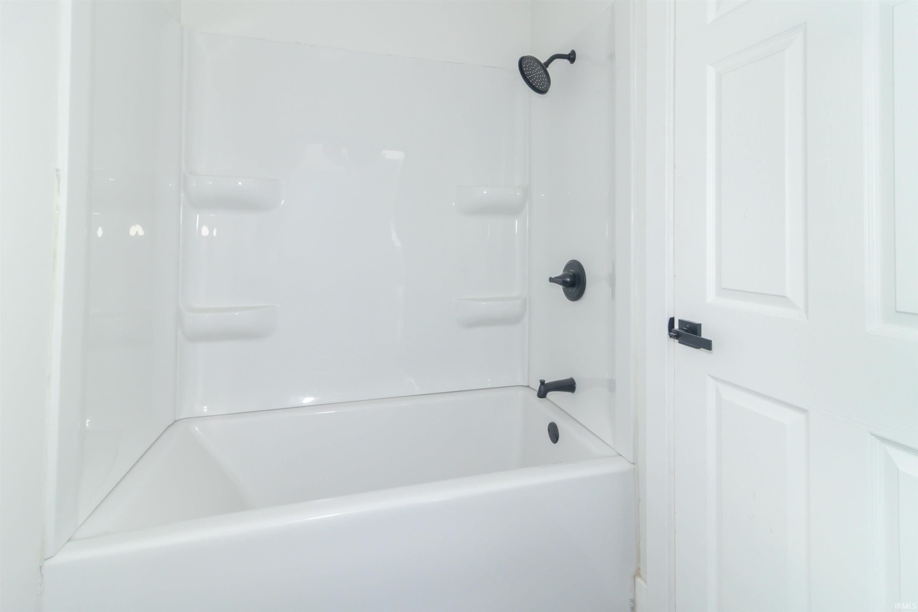 1127 Hickory Lane New Castle, IN 47362 - Photo 14 of 36