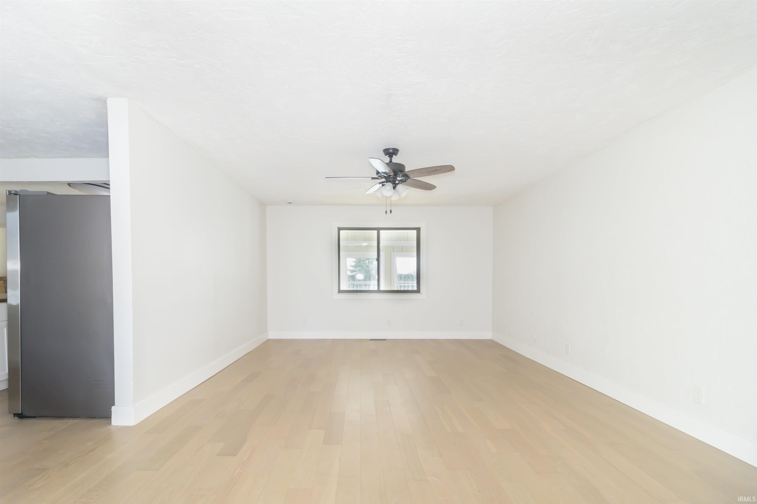 1127 Hickory Lane New Castle, IN 47362 - Photo 2 of 36