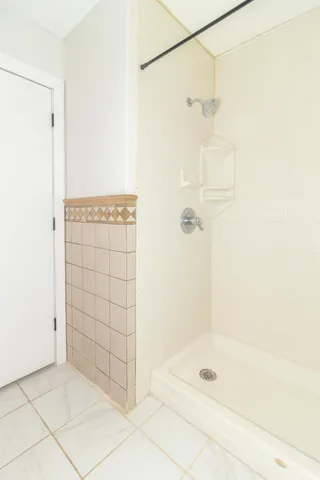 $270,000 | 1127 Hickory Lane, New Castle, IN 47362