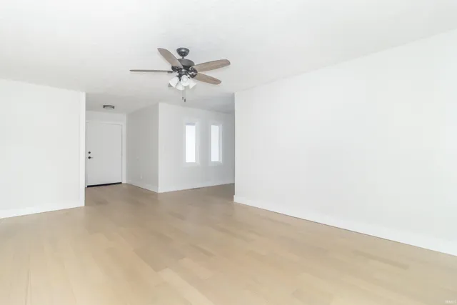 $270,000 | 1127 Hickory Lane, New Castle, IN 47362