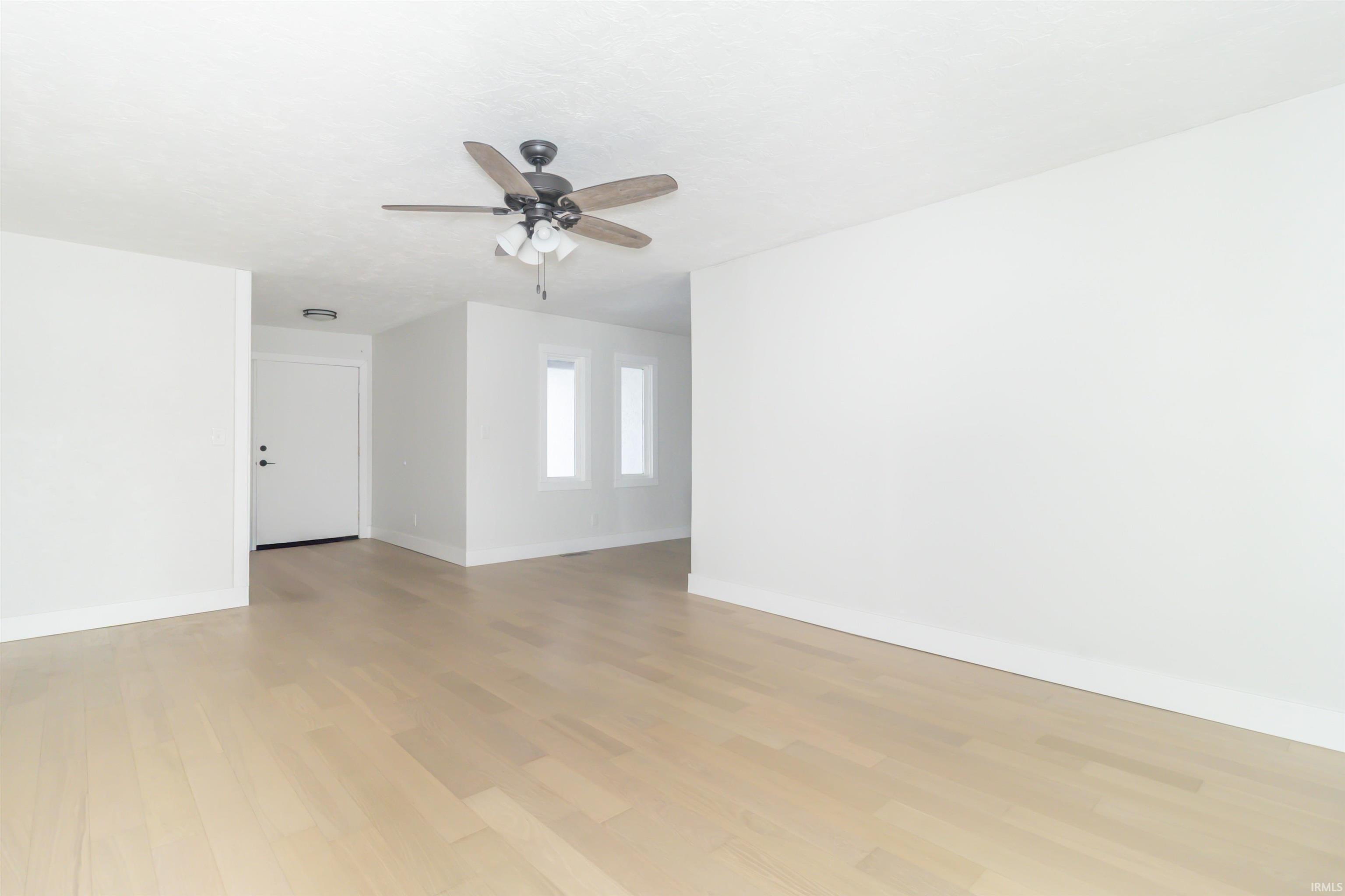 1127 Hickory Lane New Castle, IN 47362 - Photo 3 of 36