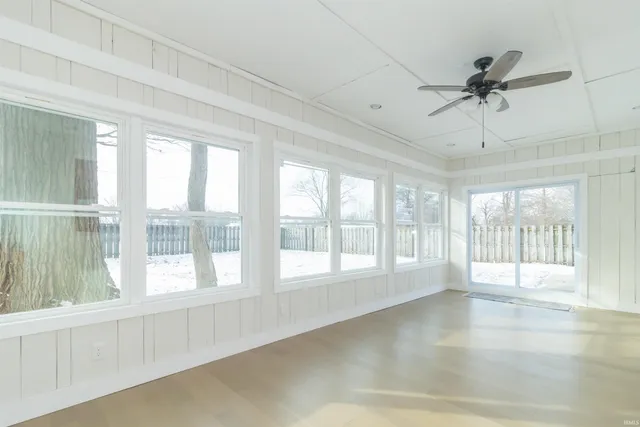 $270,000 | 1127 Hickory Lane, New Castle, IN 47362