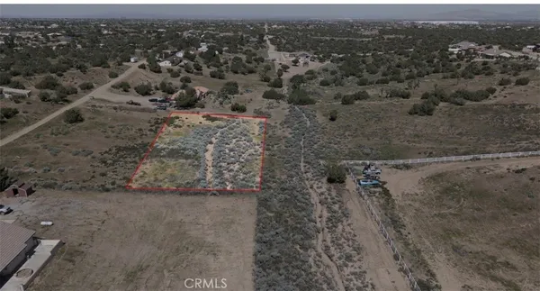 $95,000 | 32 Verbena Road, Oak Hills, CA 92344