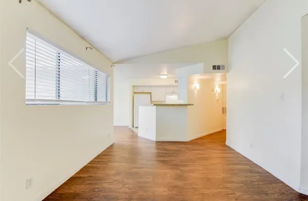 $1,300 | 7200 West T C Jester Boulevard, Unit 2004, Houston, TX 77088