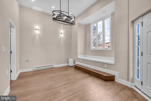 $1,200 | 2045 East 31st Street, Baltimore, MD 21218