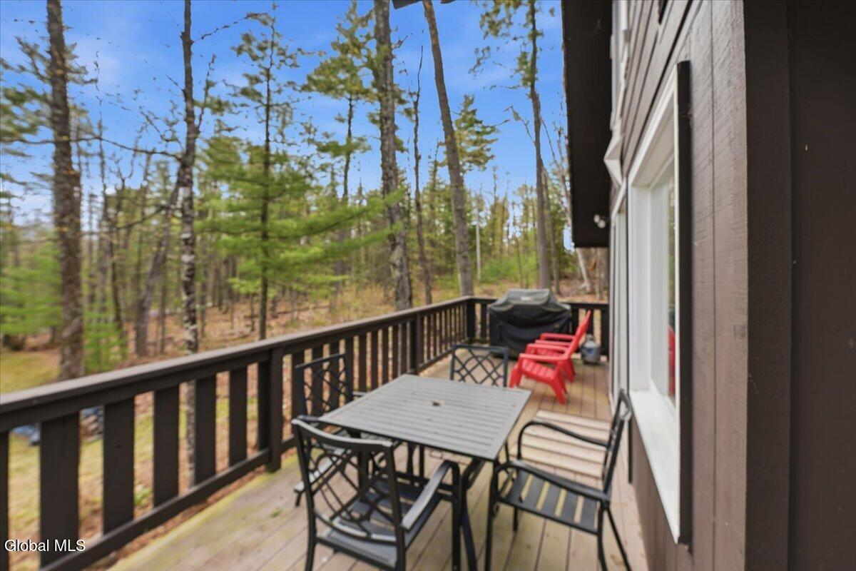 34 Park Road Johnsburg, NY 12843 - Photo 12 of 38 15-015_DSC03973