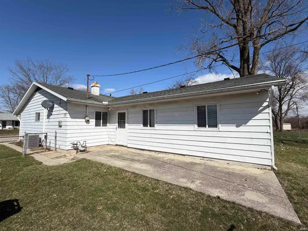 7425 Knightswood Drive, Fort Wayne, IN 46819