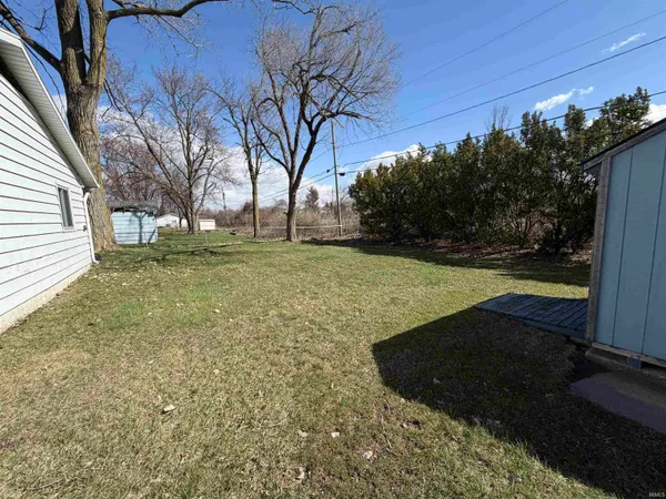 7425 Knightswood Drive, Fort Wayne, IN 46819