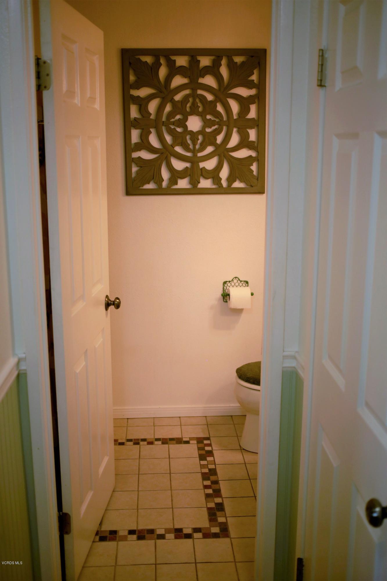 13137 East Millerton Road Moorpark, CA 93021 - Photo 16 of 36 11