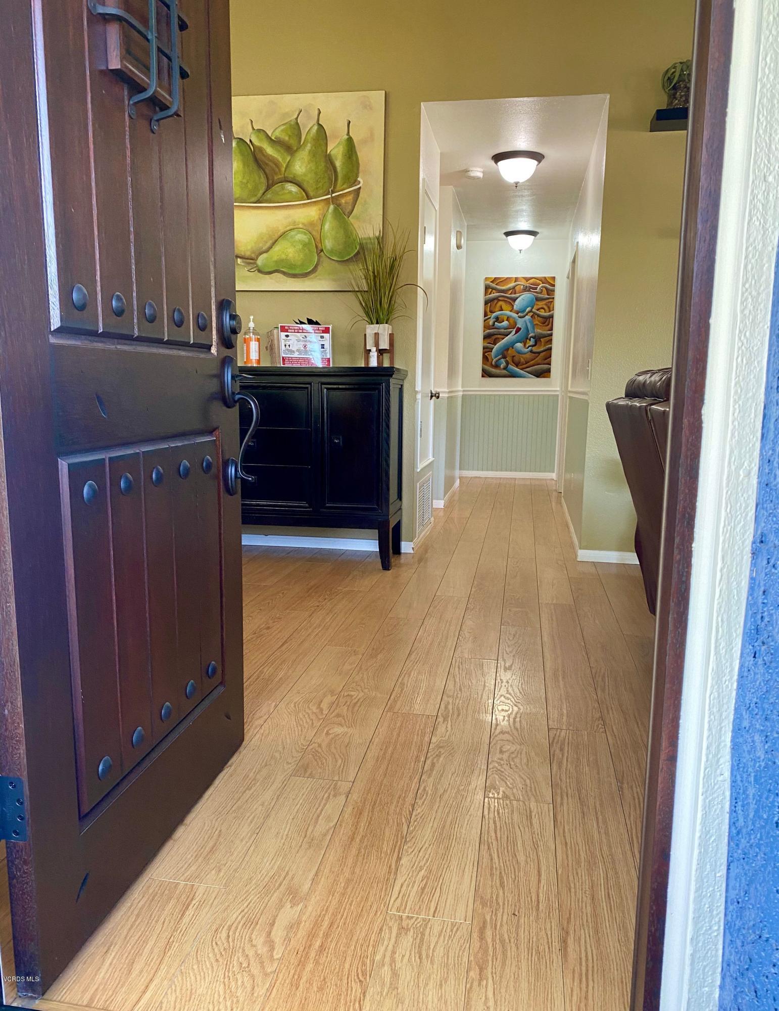 13137 East Millerton Road Moorpark, CA 93021 - Photo 8 of 36 30