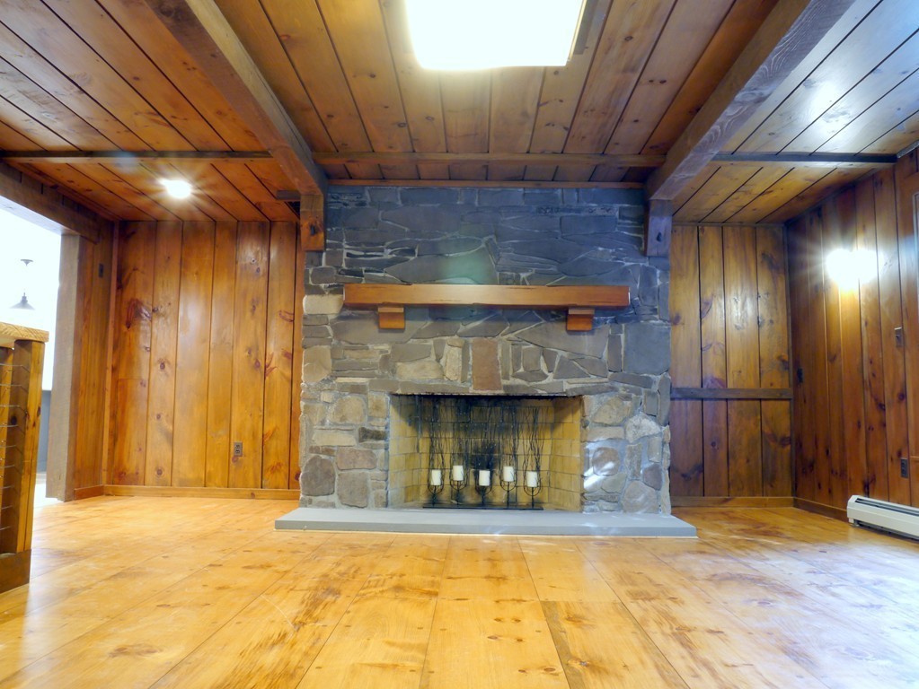 13 Hockanum Road Hadley, MA 01035 - Photo 6 of 28 Gallery Image 6