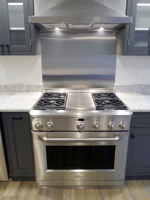 13 Hockanum Road Hadley, MA 01035 - Photo 8 of 28 Gallery Image 8