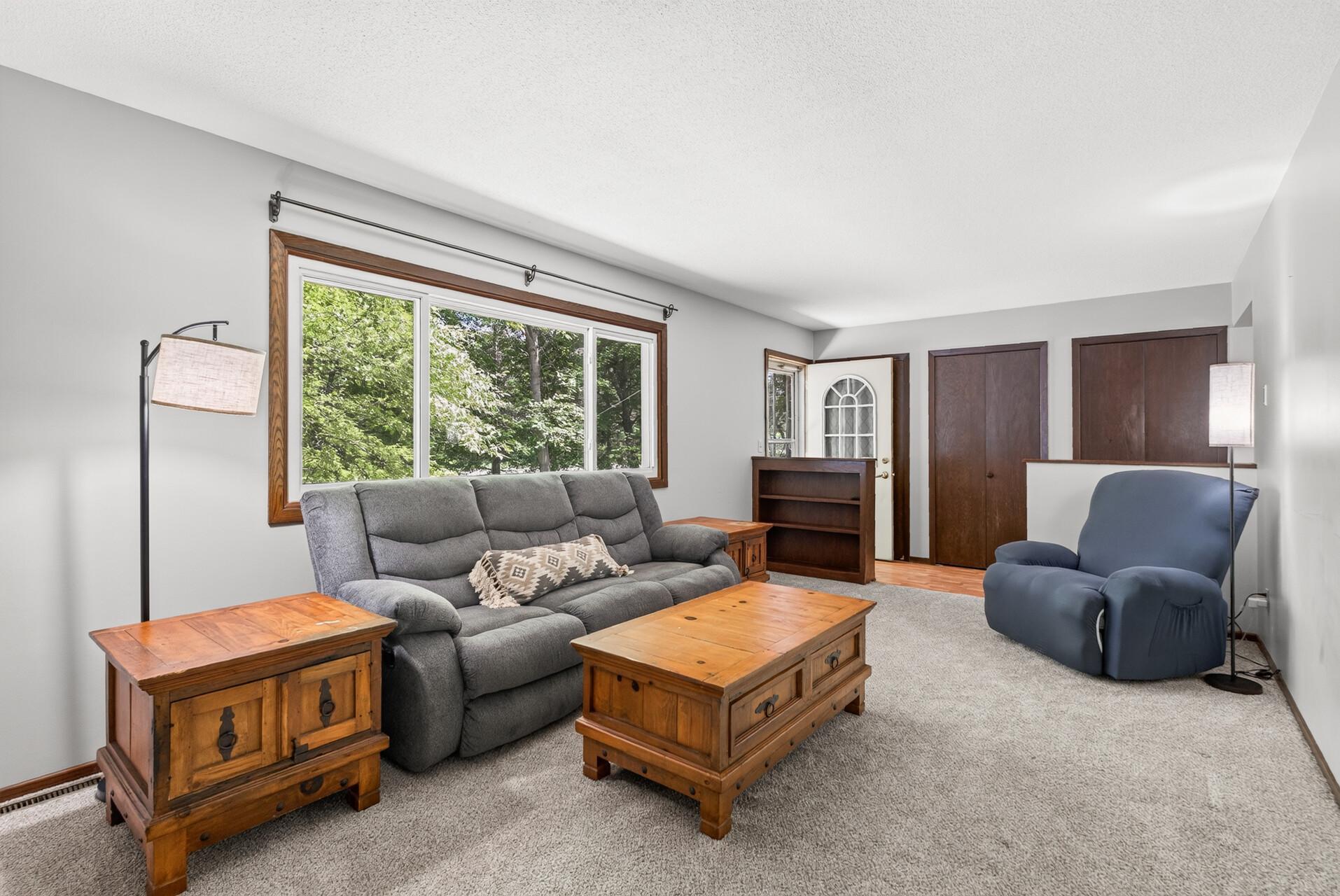 10761 Crow-Hassan Park Road Hanover, MN 55341 - Photo 5 of 53