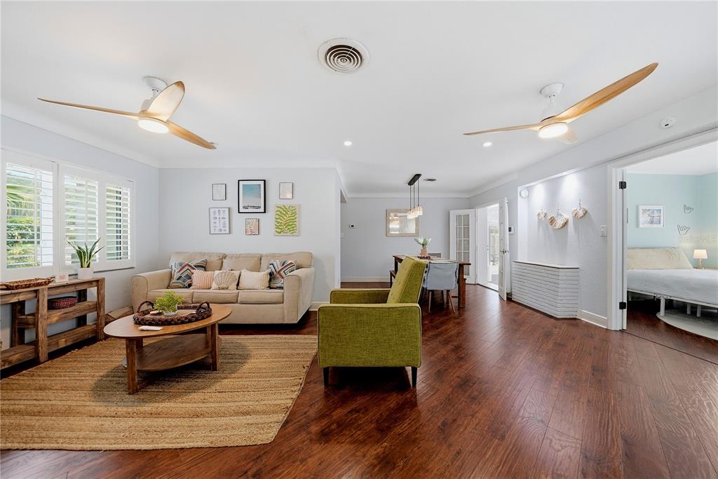 955 Indian Rocks Road Largo, FL 33770 - Photo 8 of 40