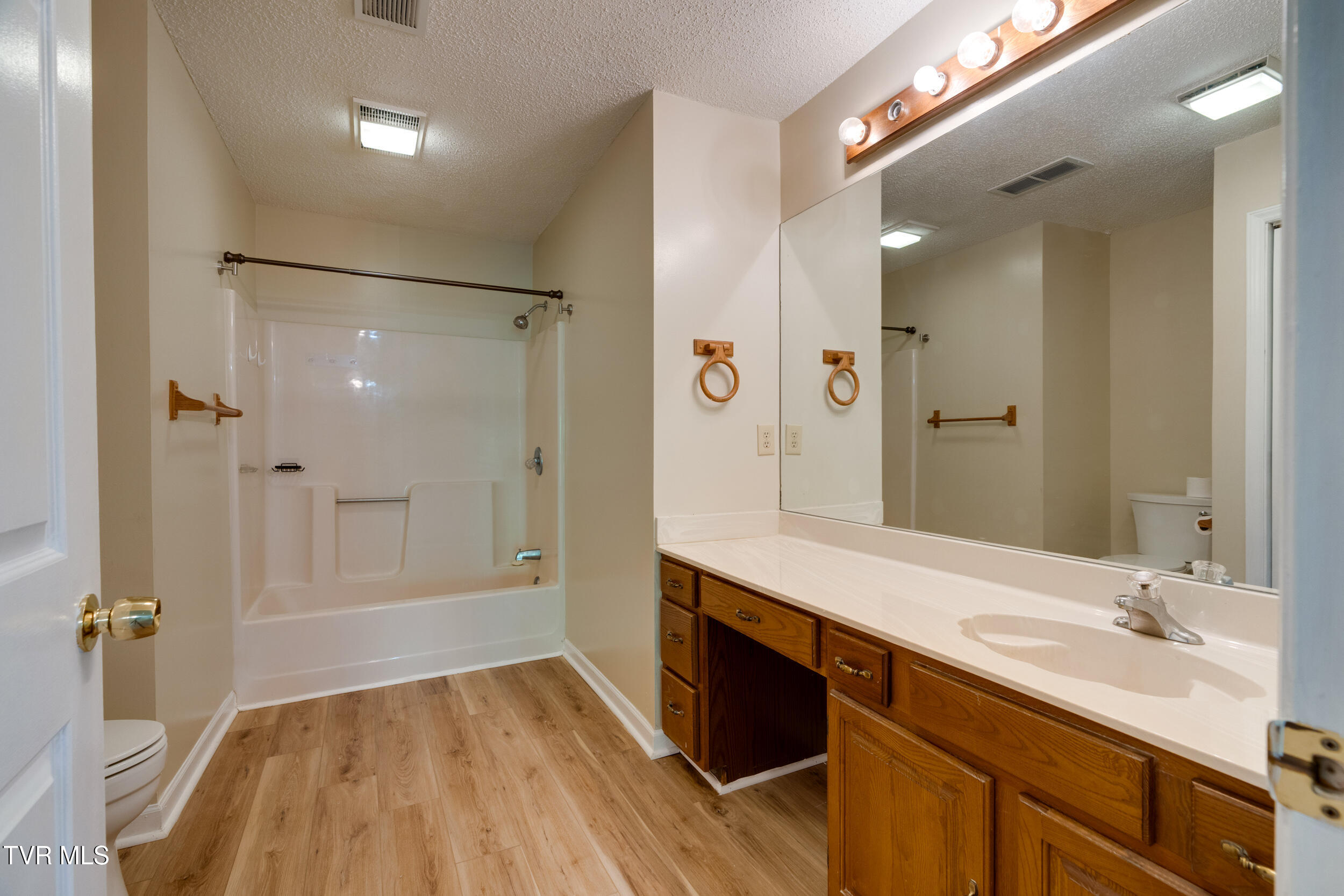208 Buffalo Road Bluff City, TN 37618 - Photo 26 of 90 027