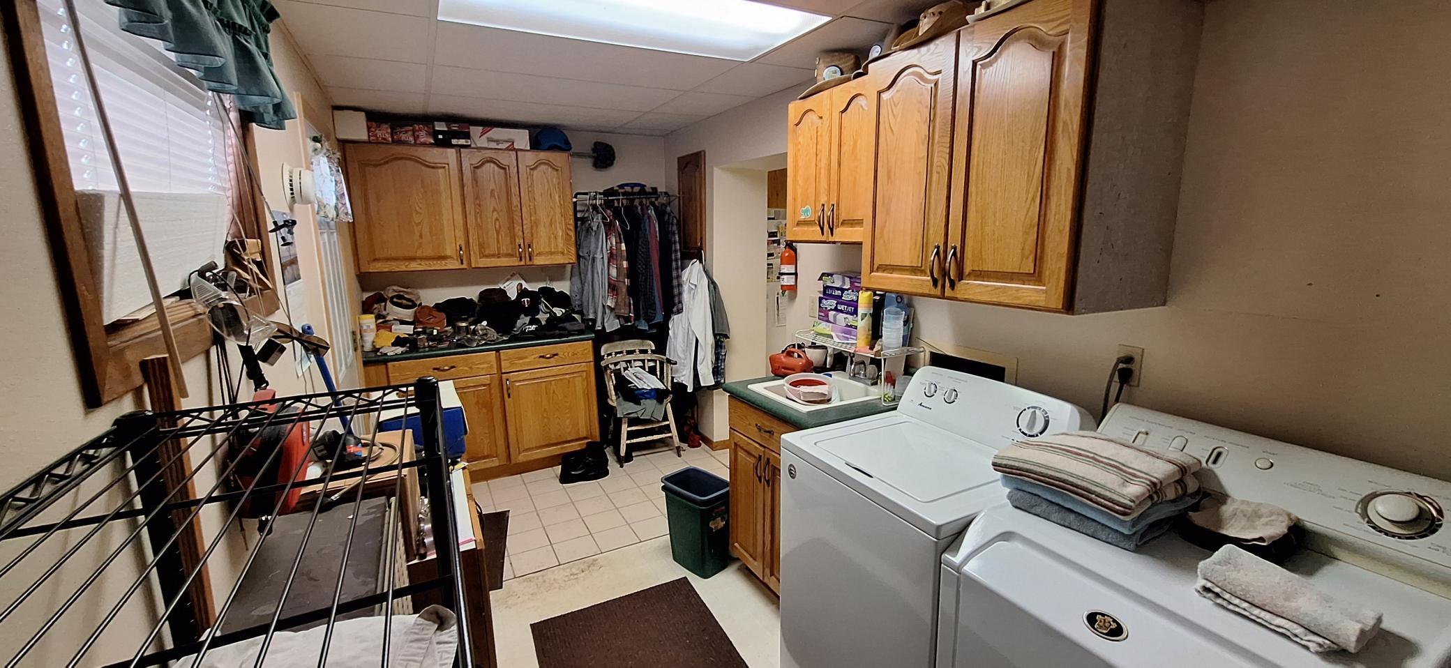 306 11th Street Walhalla, ND 58282 - Photo 11 of 13