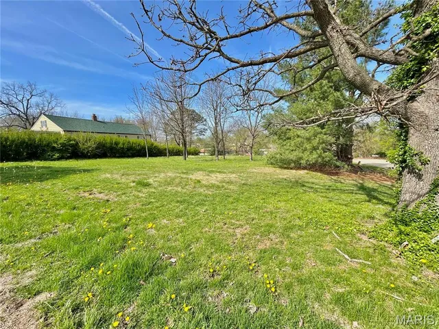 $17,900 | 0 North Henderson Street, Salem, MO 65560