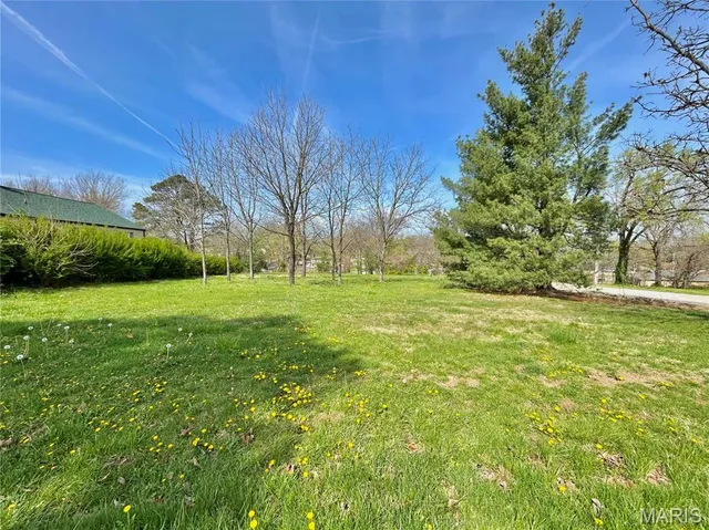 $17,900 | 0 North Henderson Street, Salem, MO 65560