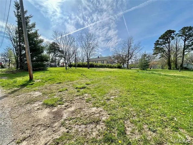 $17,900 | 0 North Henderson Street, Salem, MO 65560