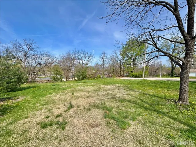 $17,900 | 0 North Henderson Street, Salem, MO 65560
