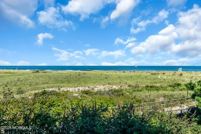 $15,950,000 | 2 The Terrace, Sea Girt, NJ 08750