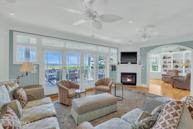 $15,950,000 | 2 The Terrace, Sea Girt, NJ 08750
