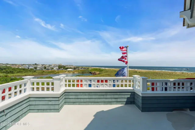 $15,950,000 | 2 The Terrace, Sea Girt, NJ 08750