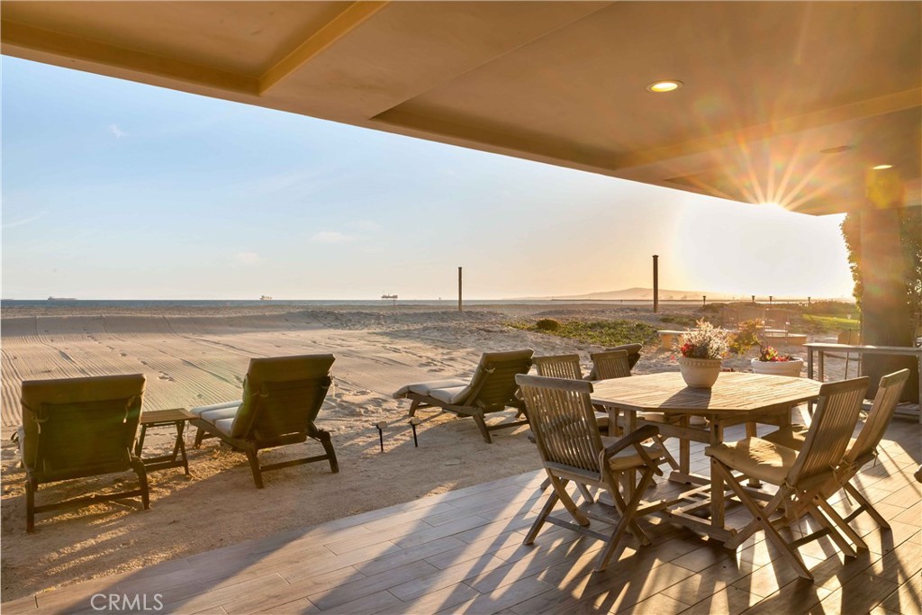 67 Surfside Avenue Surfside, CA 92649 - Photo 15 of 61