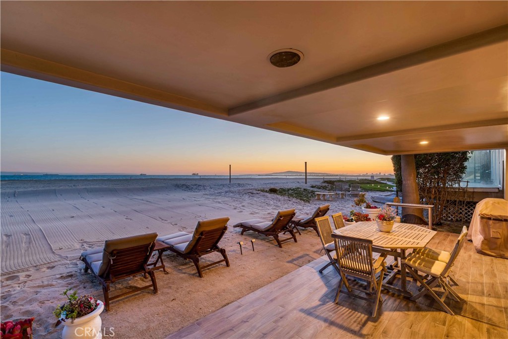 67 Surfside Avenue Surfside, CA 92649 - Photo 16 of 61