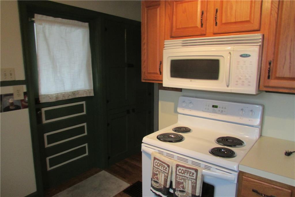 3110 Mercer Road New Castle, PA 16105 - Photo 10 of 25 Kitchen with pantry closet to the right of the back door.