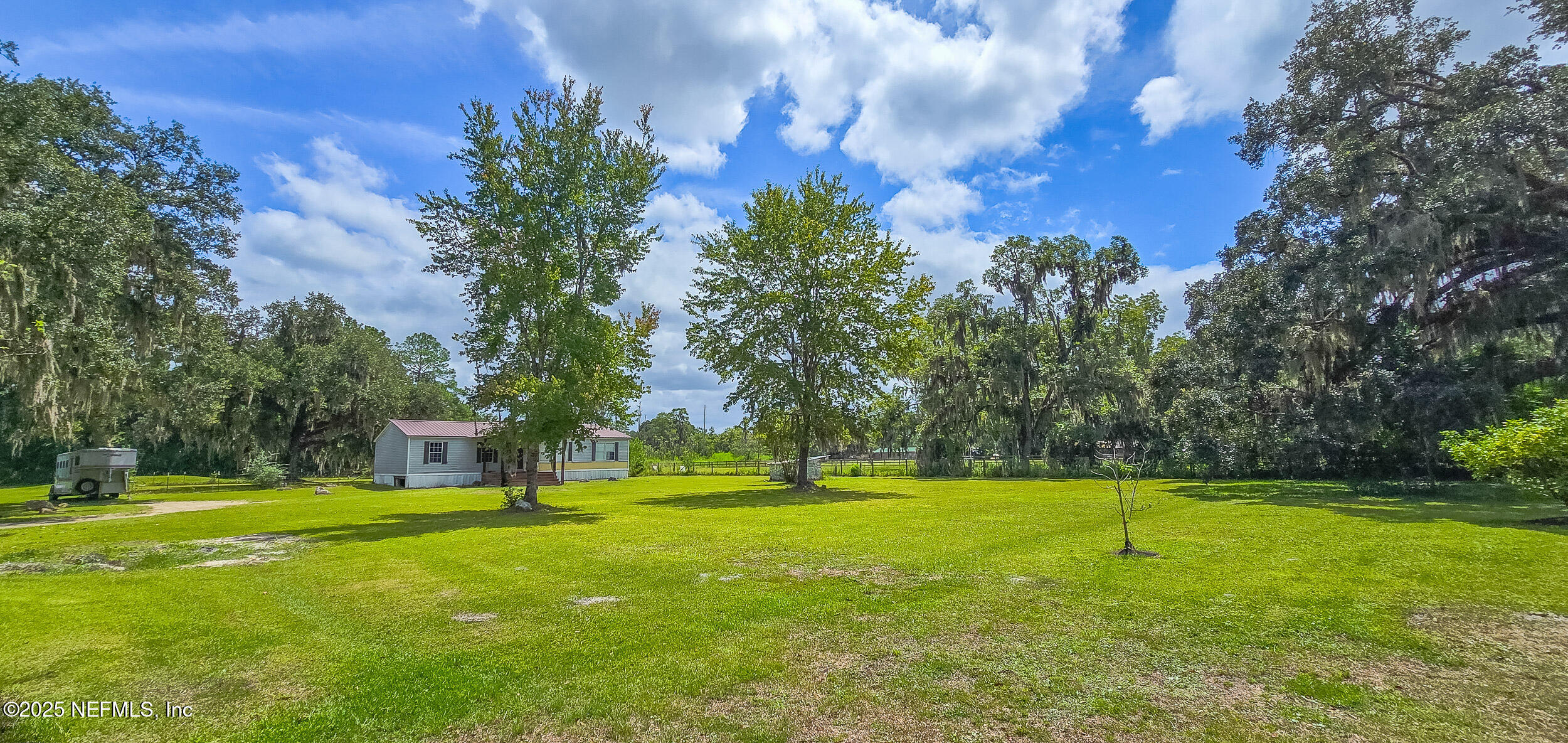 11325 Young Road, Unit 1 Jacksonville, FL 32218 - Photo 30 of 32 Front yard