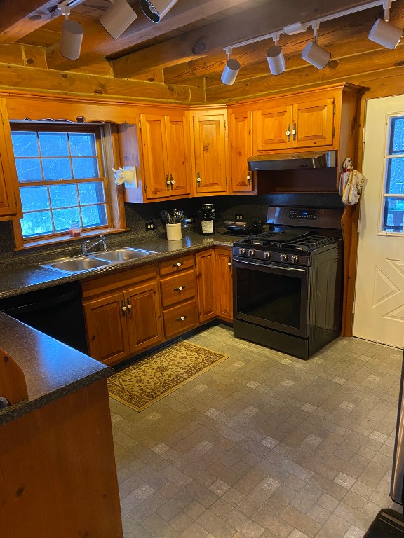 251 Parks Road Greene, NY 13778 - Photo 9 of 42