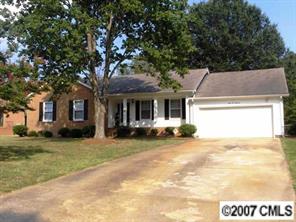 5518 Faulconbridge Road Charlotte, NC 28227 - Photo 1 of 8 Gallery Image 1