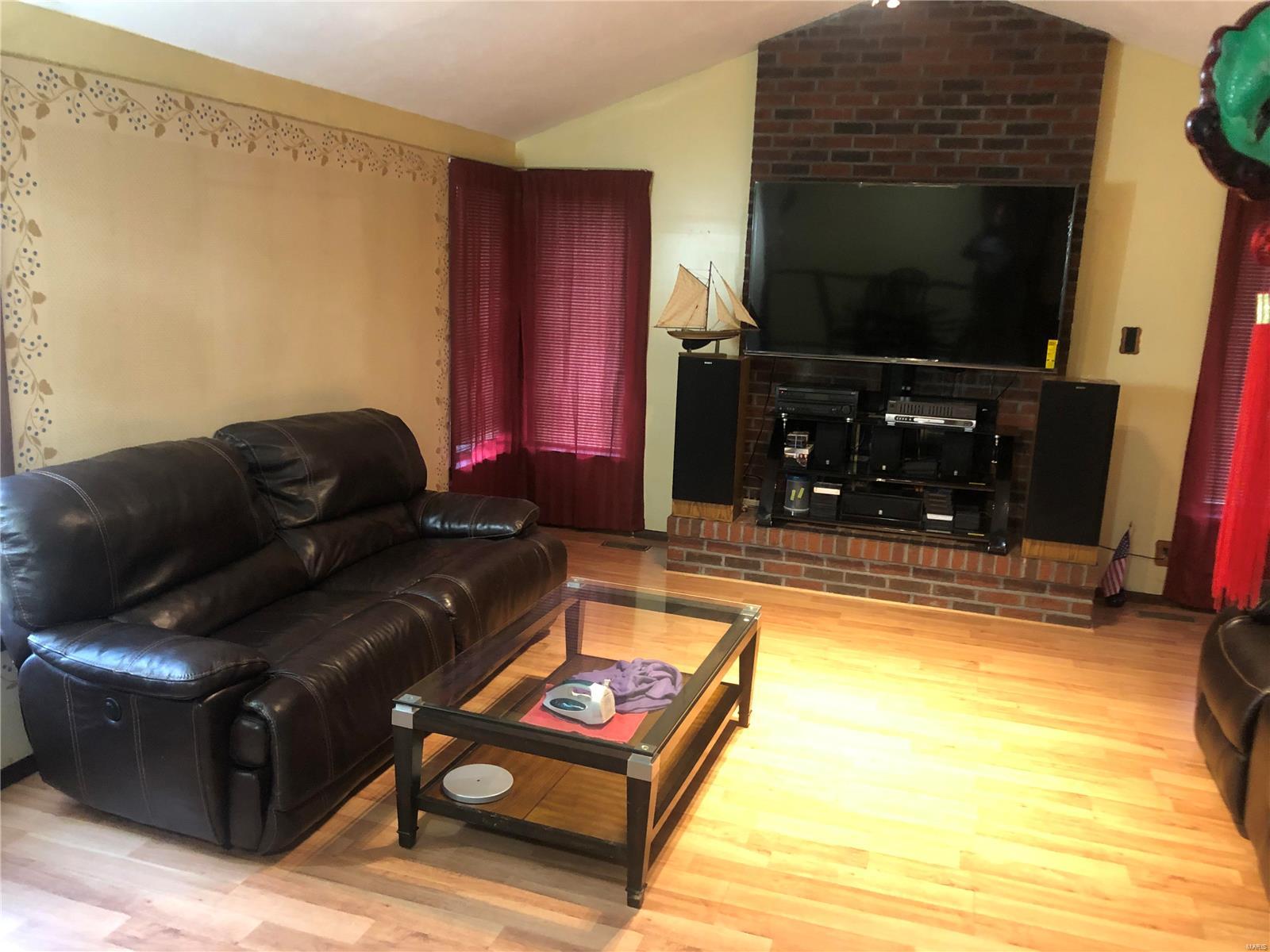 4626 Weber Road St. Louis, MO 63123 - Photo 10 of 25 Gallery Image 10