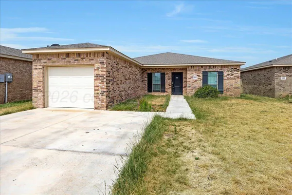 $1,950 | 5004 Hawken Street, Amarillo, TX 79118