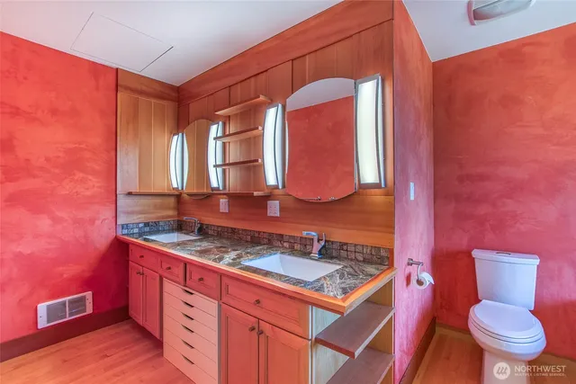 $995,000 | 97 Snowberry Lane, Orcas Island, WA 98245