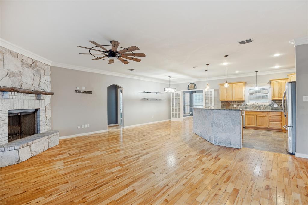 171 Chestnut Road Whitewright, TX 75491 - Photo 6 of 30 Gallery Image 6