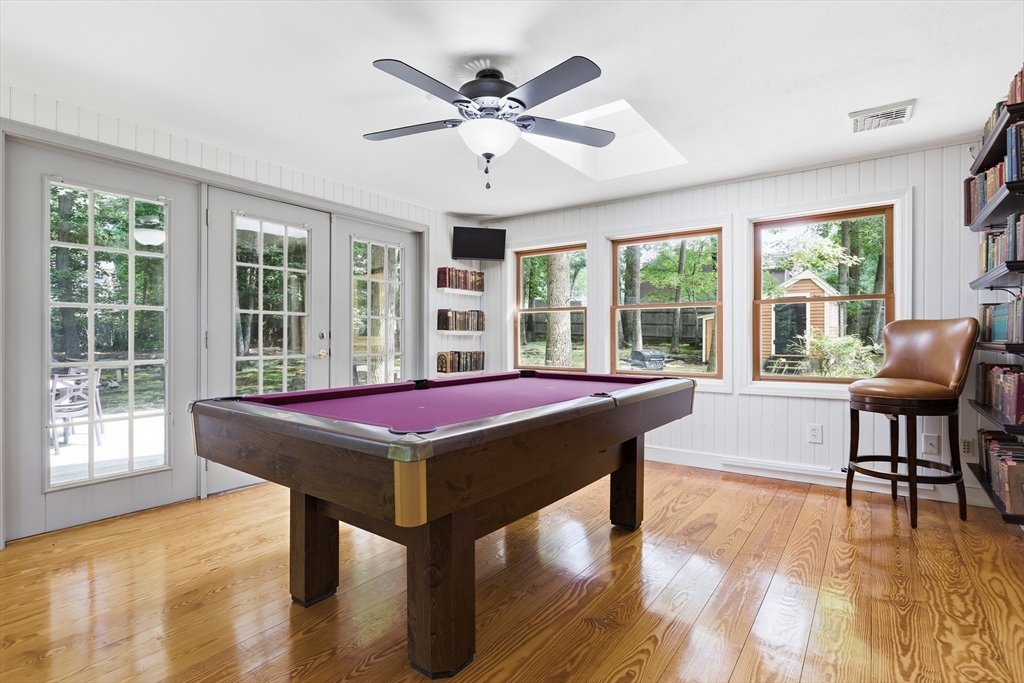 65 Bennett Street Hudson, MA 01749 - Photo 11 of 42