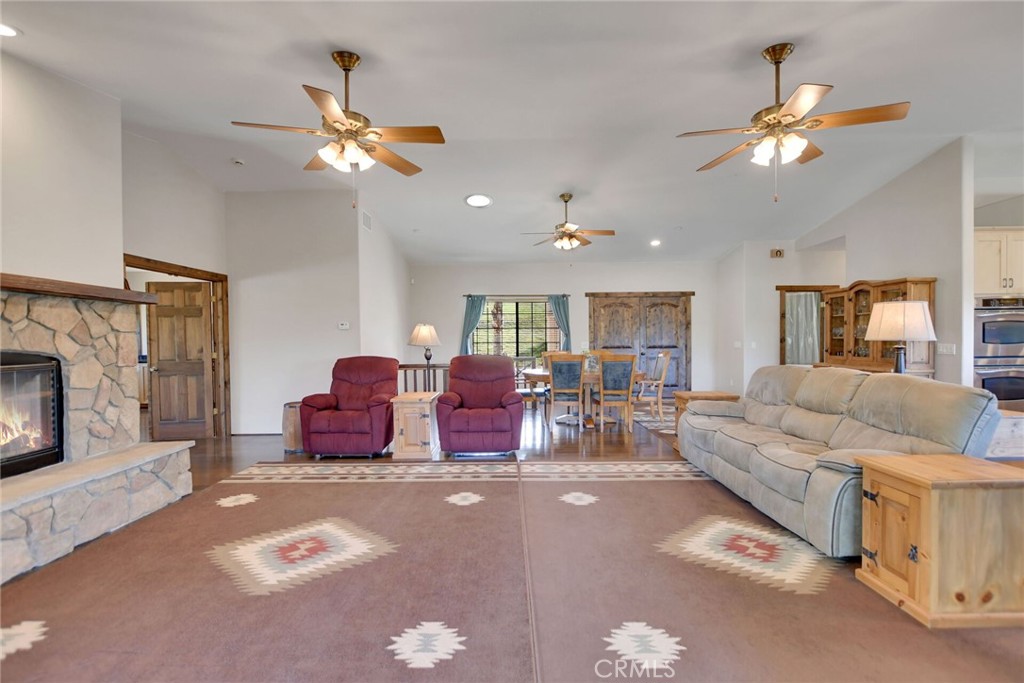 32068 Anna Marie Lane Bonsall, CA 92003 - Photo 12 of 54