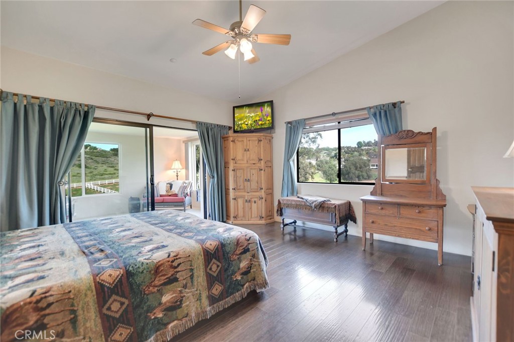 32068 Anna Marie Lane Bonsall, CA 92003 - Photo 16 of 54