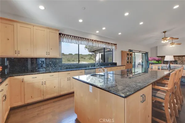 $1,490,000 | 32068 Anna Marie Lane, Bonsall, CA 92003
