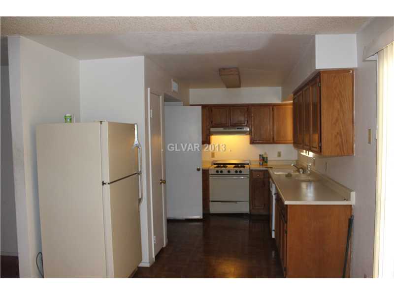 7925 Copper Canyon Road Las Vegas, NV 89128 - Photo 4 of 4 Kitchen.