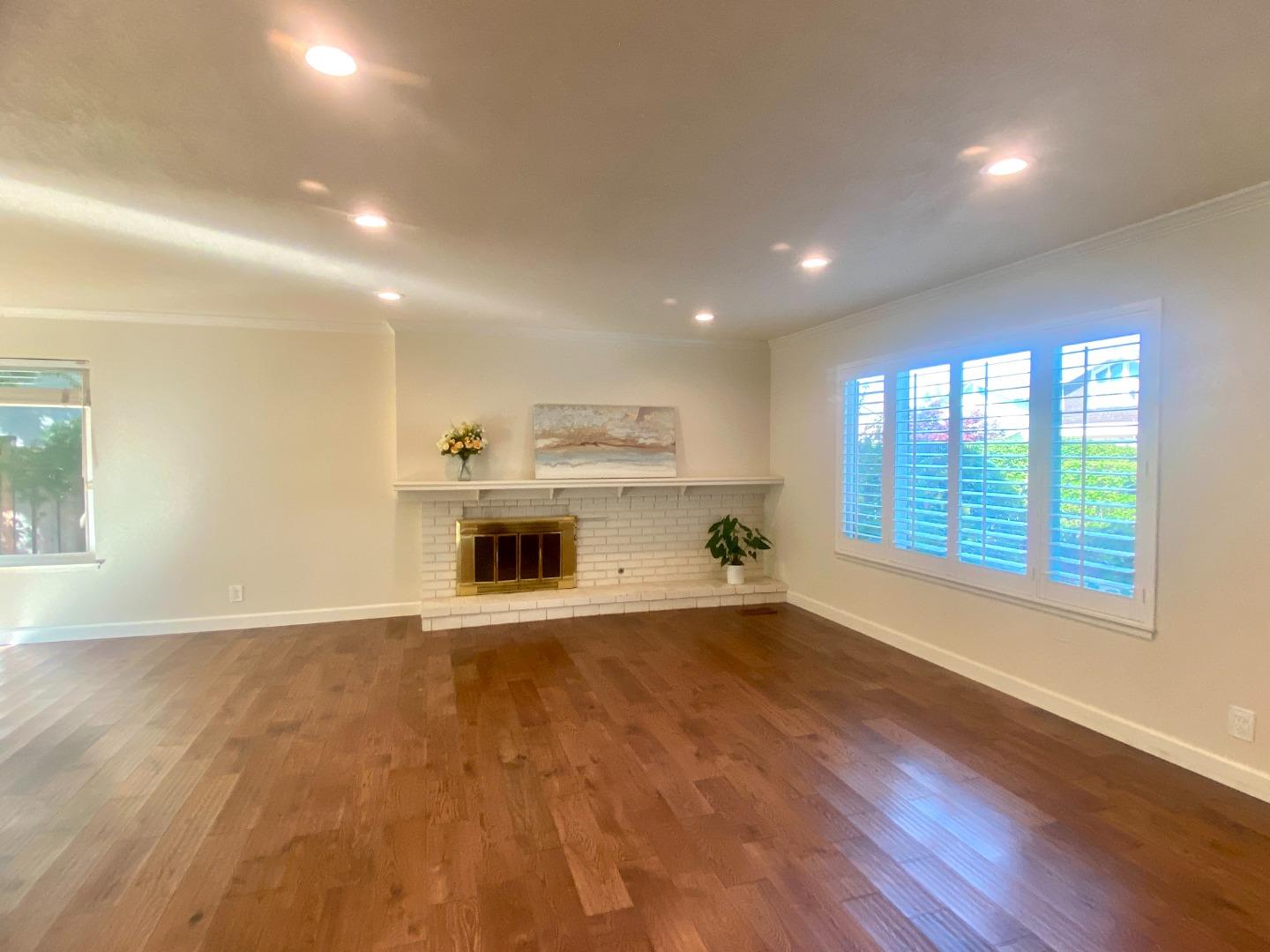 852 Arcturus Circle Foster City, CA 94404 - Photo 5 of 31